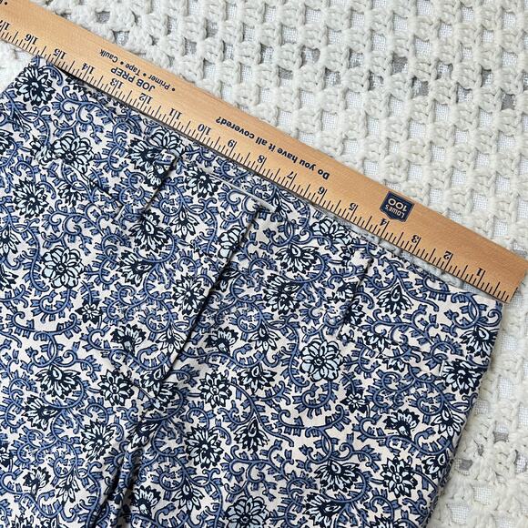 Ann Taylor LOFT Julie Fit Blue Floral Print Coastal Ankle Riviera Pants Women 4P - Picture 6 of 11